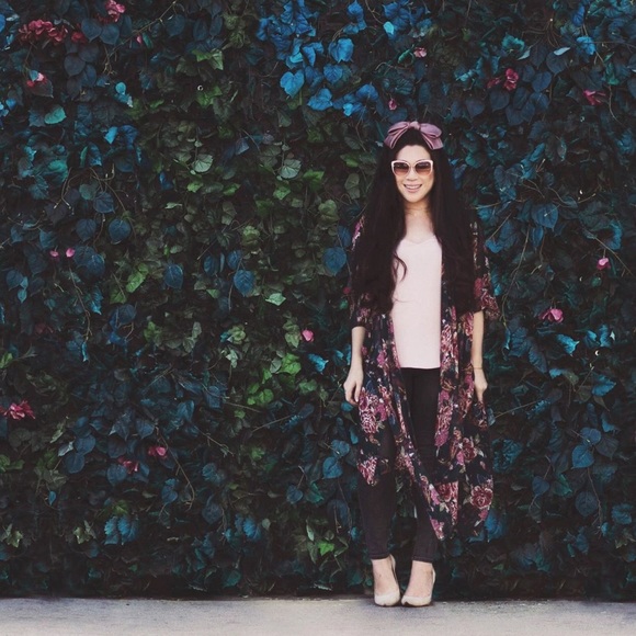 Meet Your Posher! - Picture 1 of 1